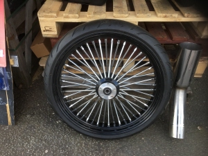 Custom Motorcycle Fat Spoke wheel upgrade prices : 21" fat spoke front wheel black chrome or black or all chrome 